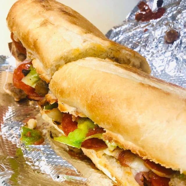 Pizza Sub.