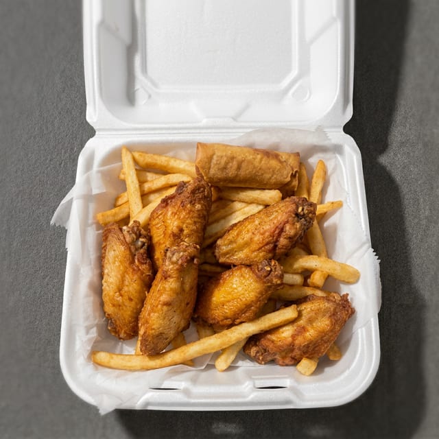 Chicken Wings (6) pc Combo.